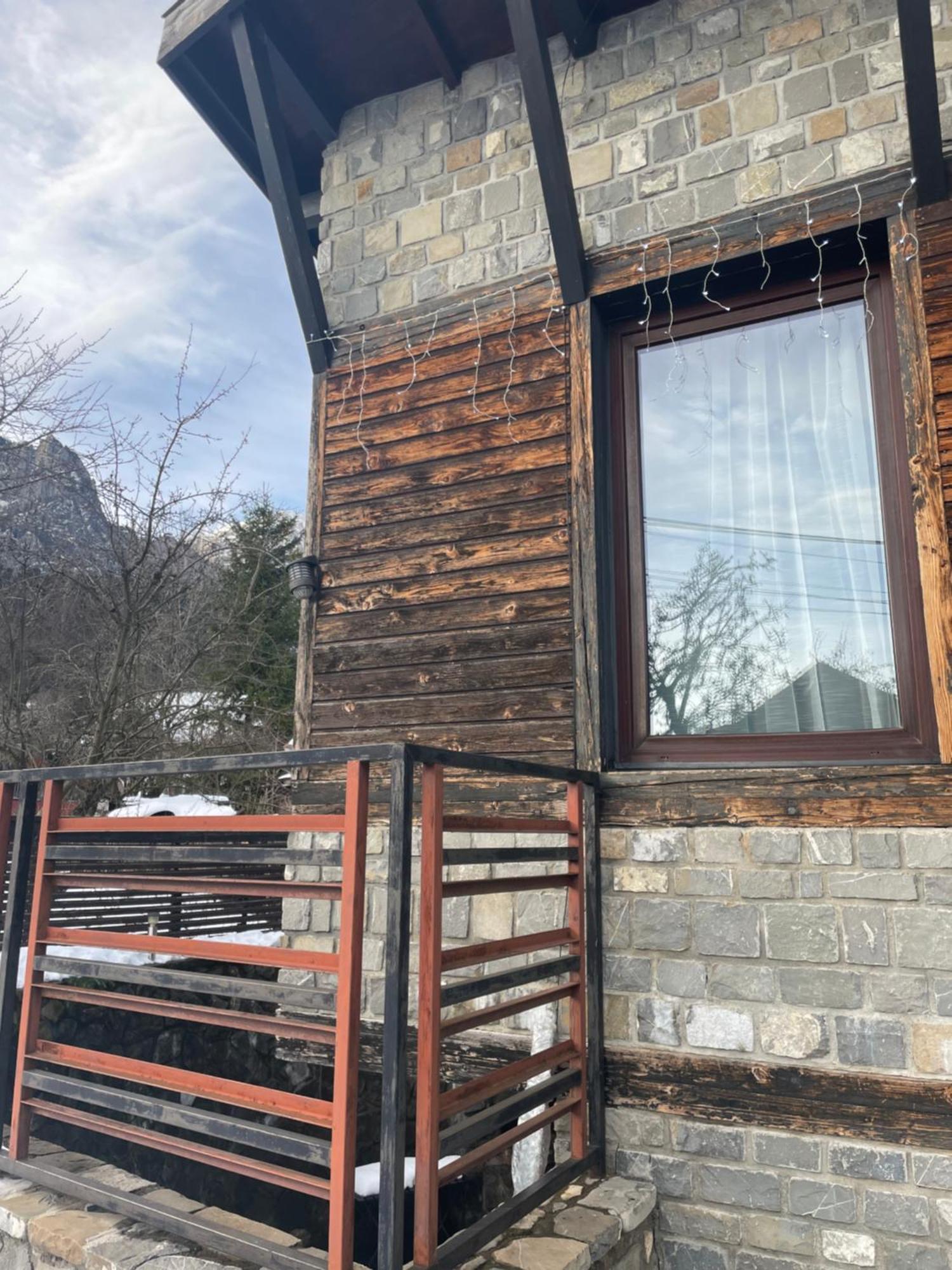 Cabana de piatra Buşteni Exterior foto
