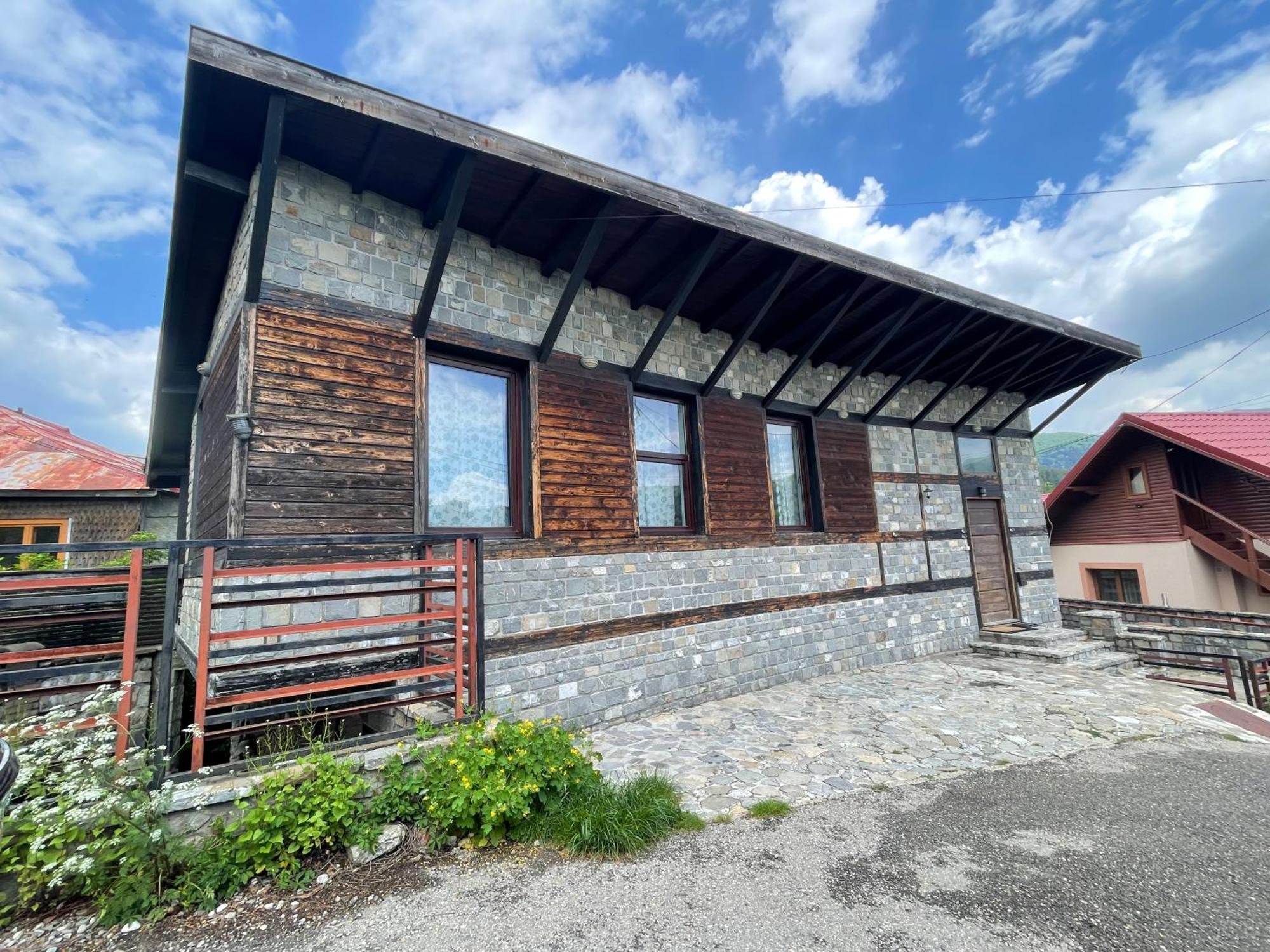 Cabana de piatra Buşteni Exterior foto